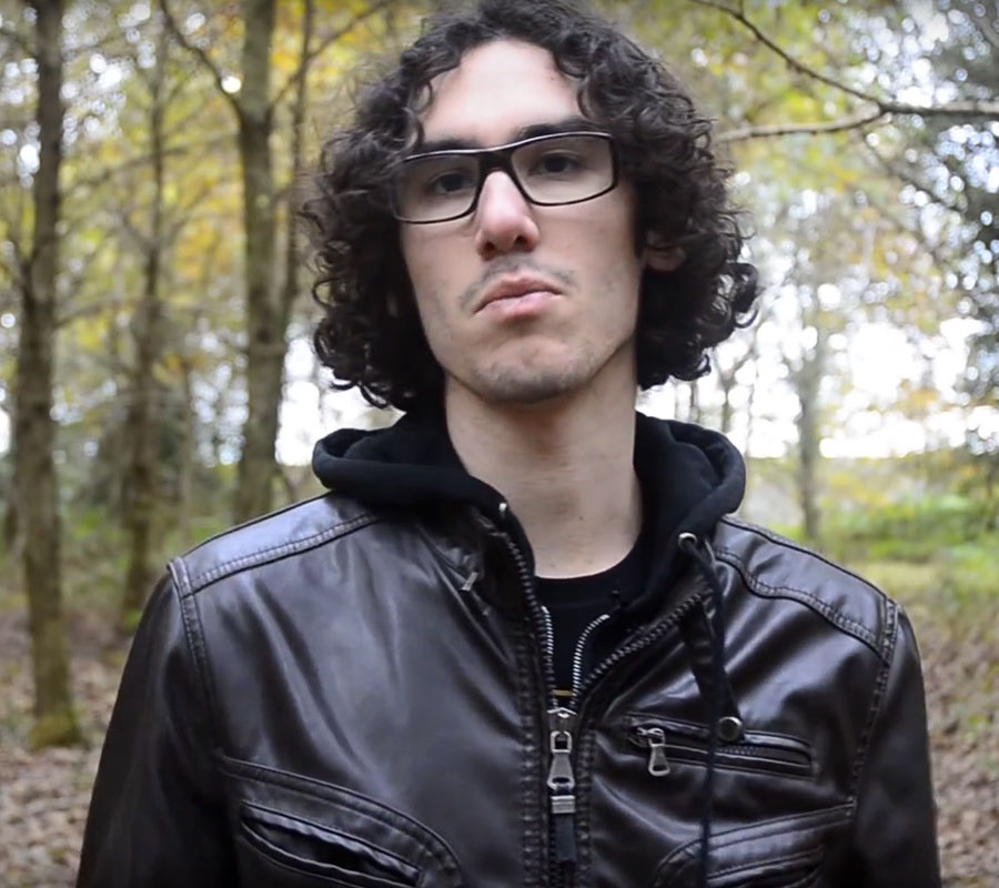 Forest monument. Two days with Abysse